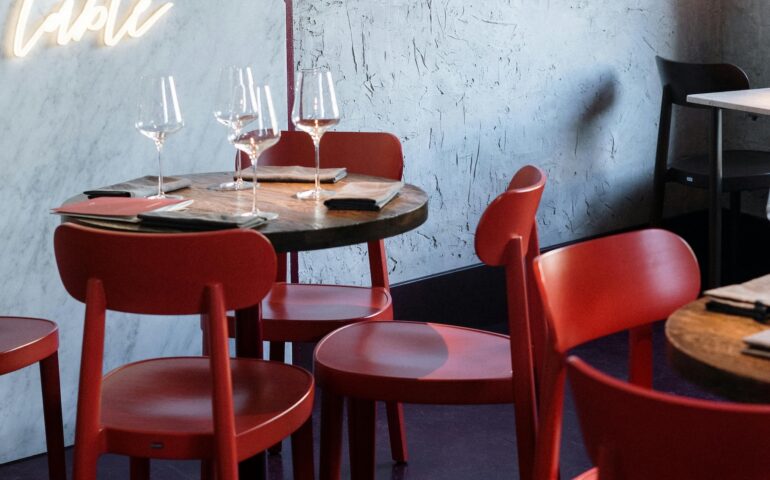 Decorar un restaurante con poco dinero